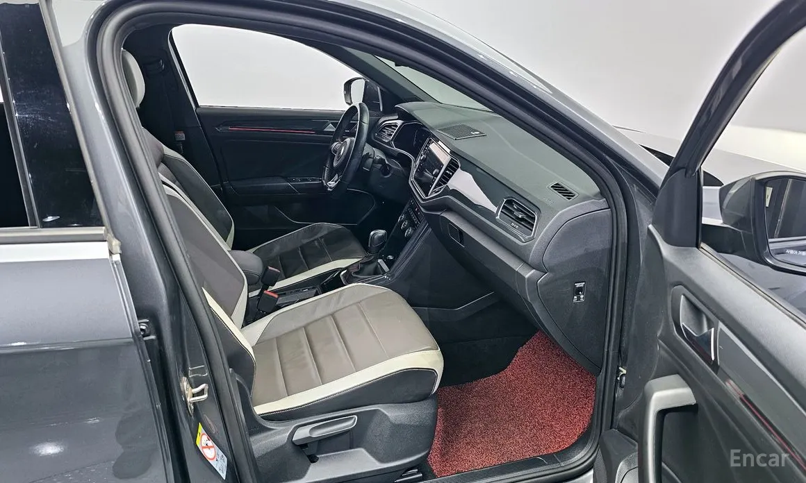 Фото 11 - Volkswagen T-Roc