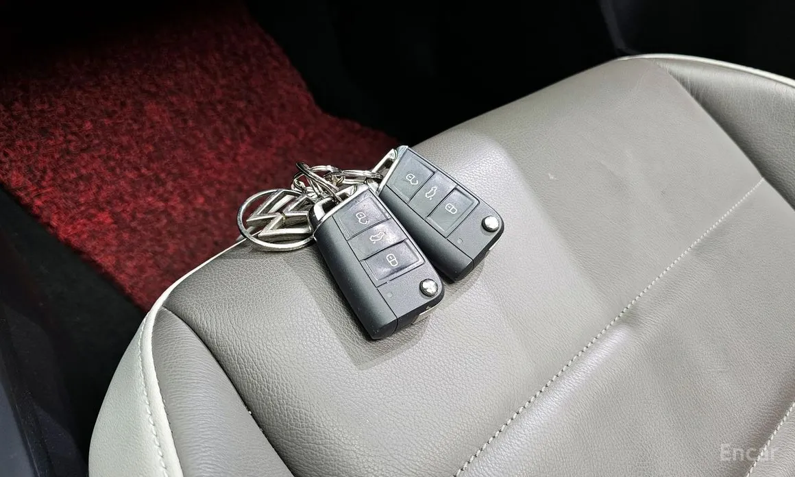 Фото 19 - Volkswagen T-Roc