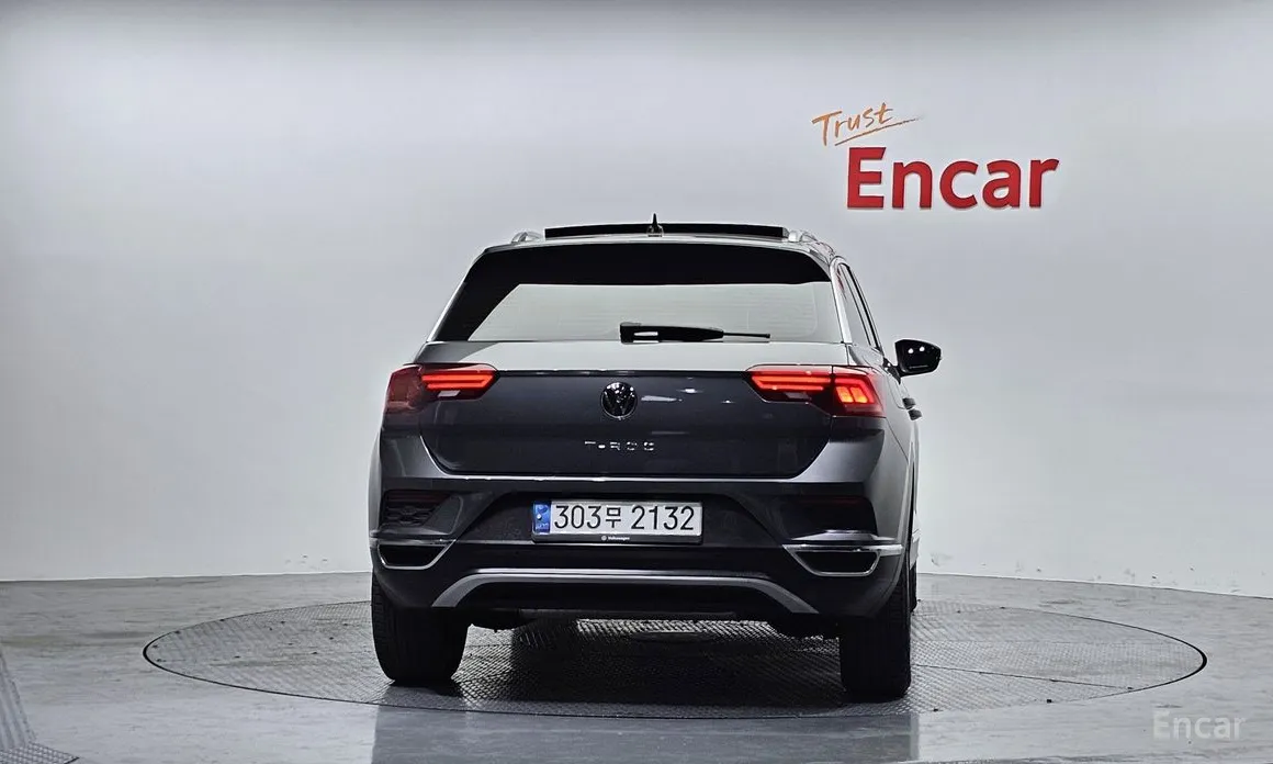 Фото 4 - Volkswagen T-Roc