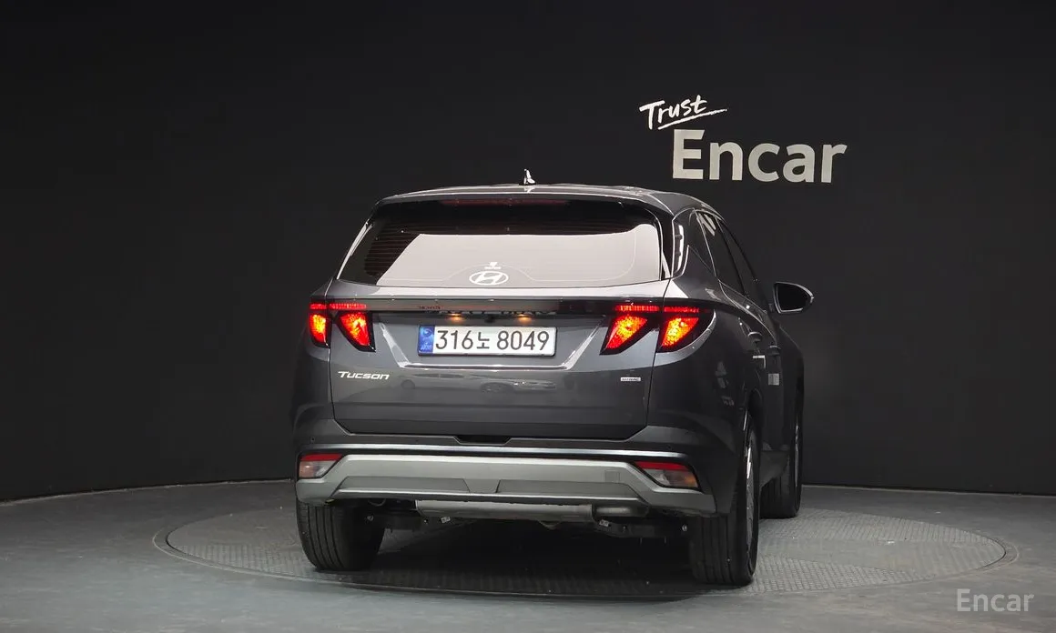 Фото 4 - Hyundai Tucson