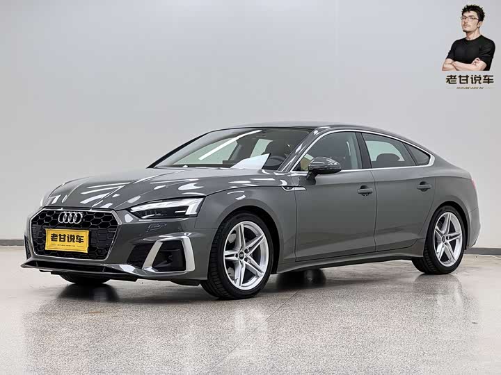 Фото 1 - Audi A5