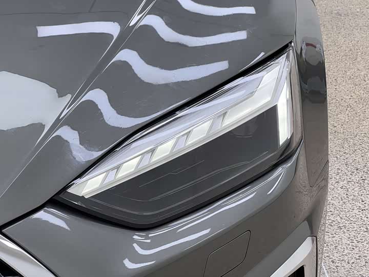 Фото 8 - Audi A5