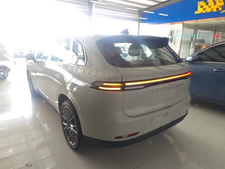 Фото 5 - Leapmotor C10