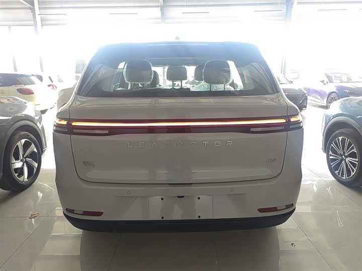 Фото 6 - Leapmotor C10