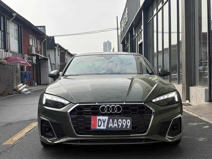 Фото 2 - Audi A5