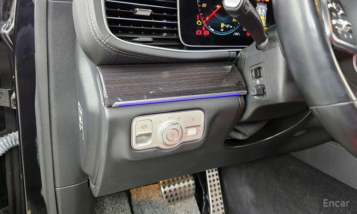 Фото 16 - Mercedes-Benz GLE-Class