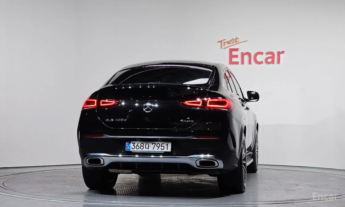 Фото 4 - Mercedes-Benz GLE-Class