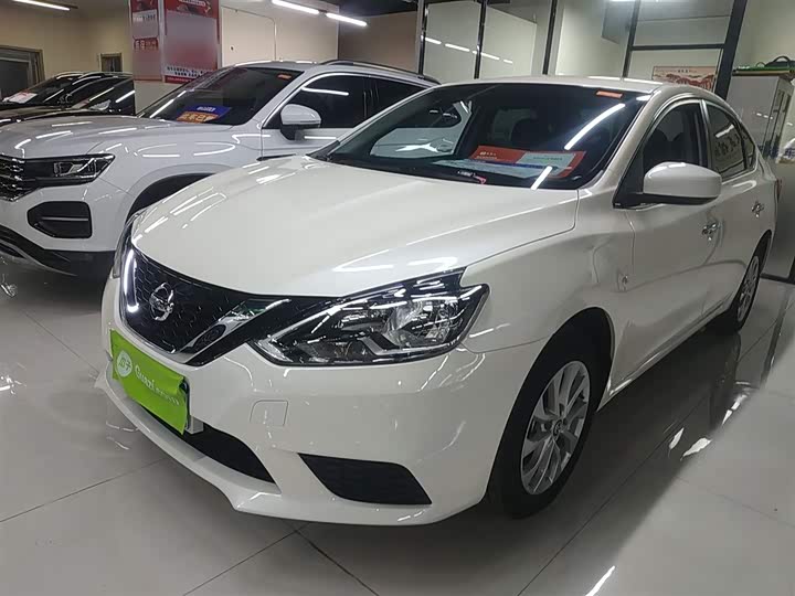 Фото 2 - Nissan Sylphy