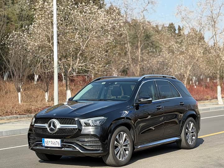 Фото 1 - Mercedes-Benz GLE-Class