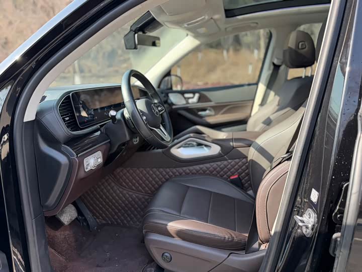 Фото 4 - Mercedes-Benz GLE-Class