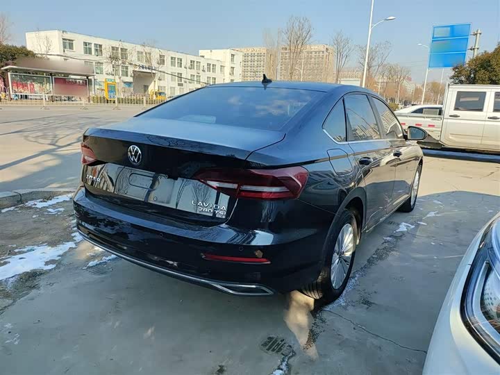 Фото 7 - Volkswagen Lavida