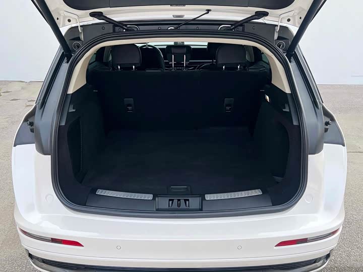 Фото 9 - Lincoln Corsair