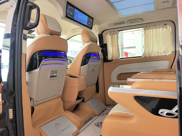 Фото 8 - Mercedes-Benz Vito