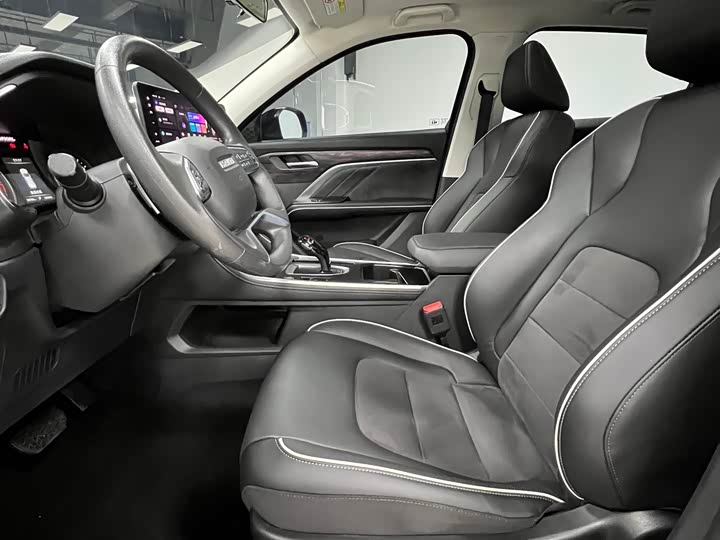 Фото 8 - Haval H6