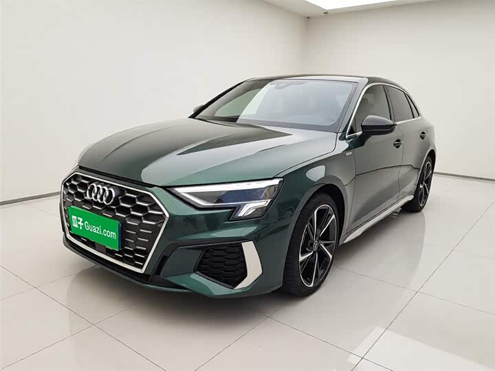 Фото 1 - Audi A3