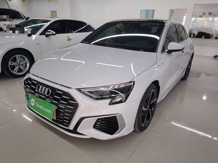 Фото 1 - Audi A3