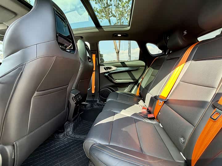 Фото 4 - MG Motor One