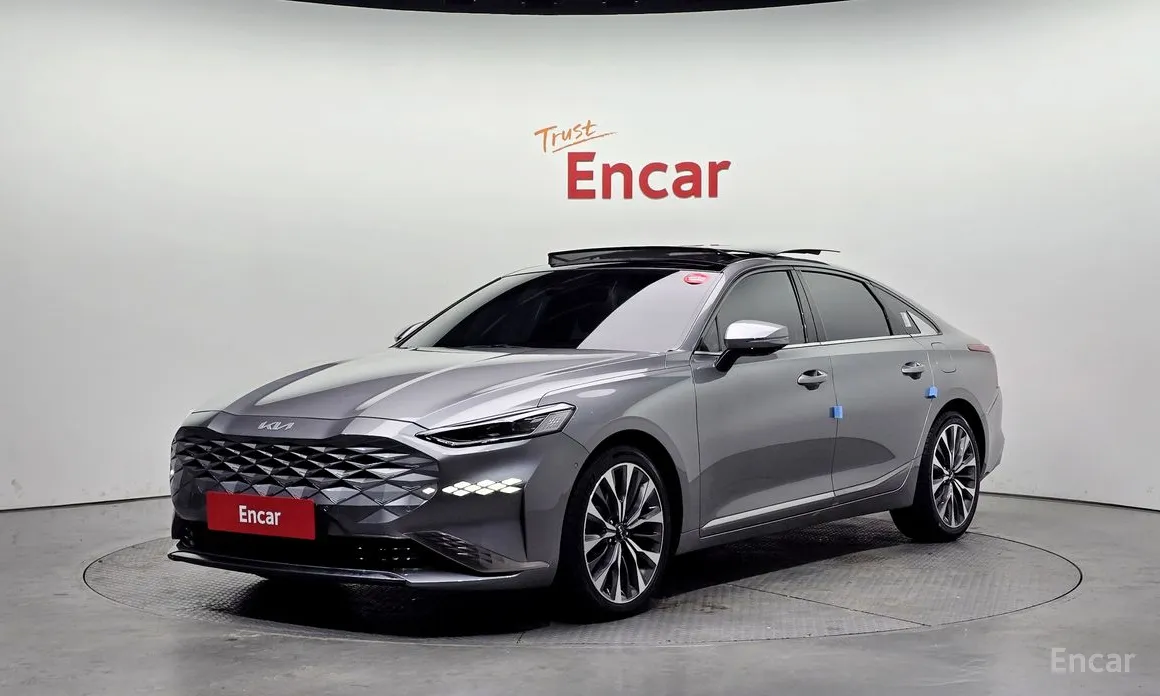 Фото 1 - Kia K8