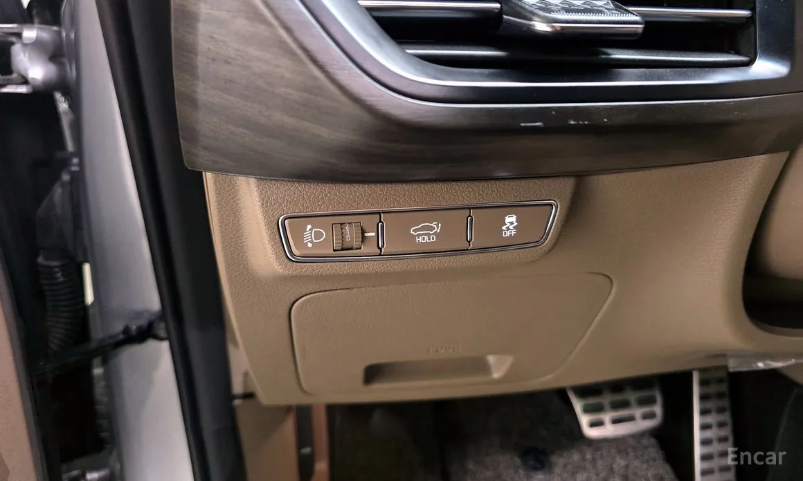 Фото 13 - Kia K8