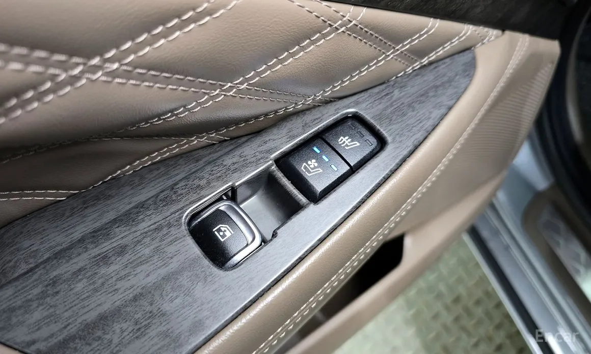 Фото 17 - Kia K8