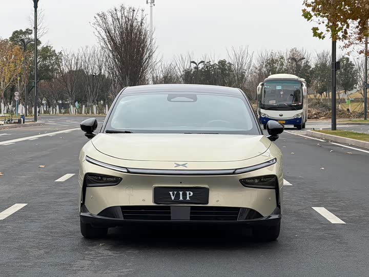 Фото 2 - XPeng F57