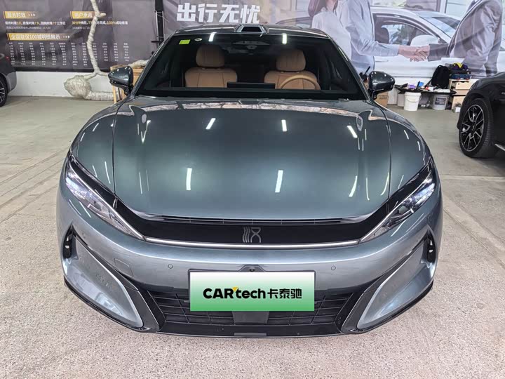 Фото 2 - BYD Han L