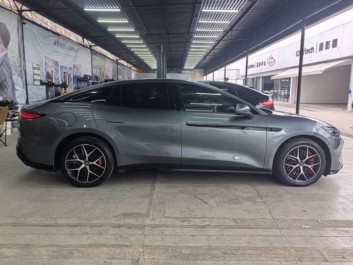 Фото 6 - BYD Han L