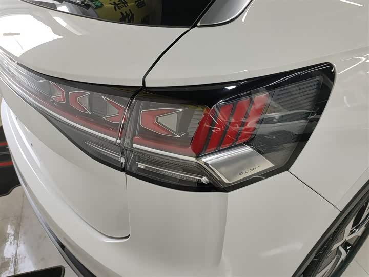 Фото 8 - Volkswagen Tayron