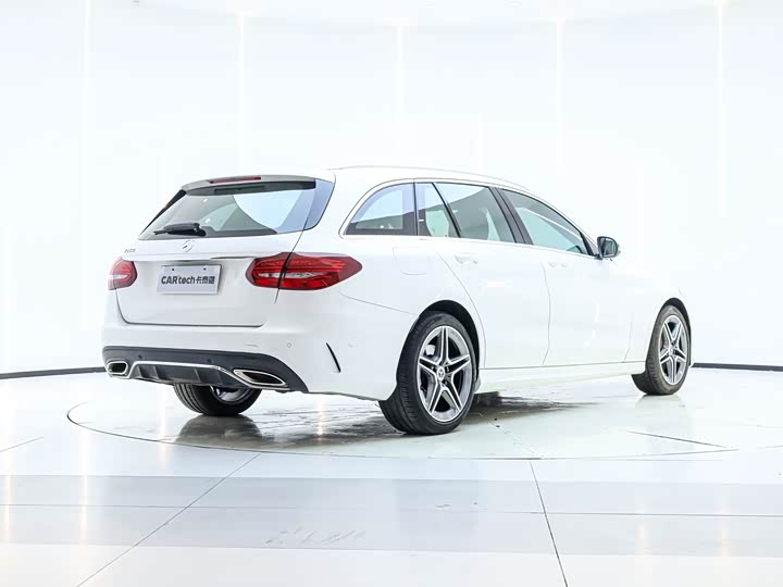 Фото 2 - Mercedes-Benz C-Class