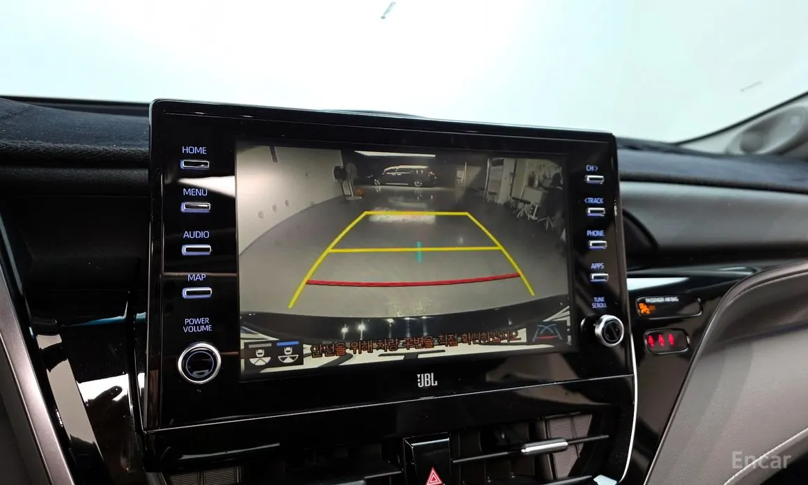 Фото 15 - Toyota Camry