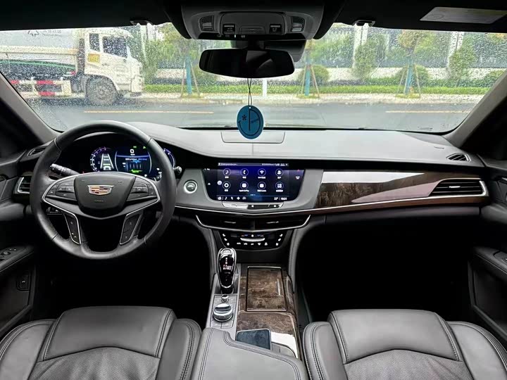 Фото 5 - Cadillac CT6
