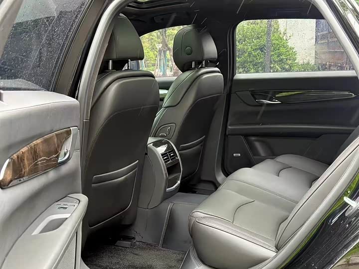 Фото 6 - Cadillac CT6