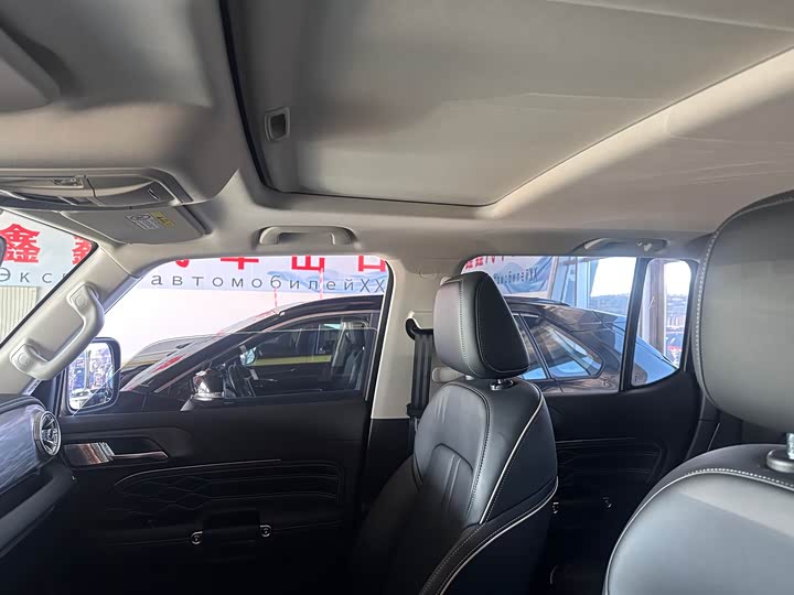 Фото 5 - Tank 300