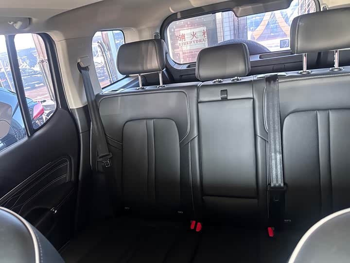 Фото 7 - Tank 300