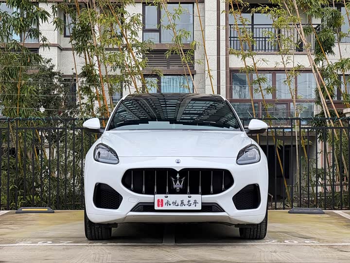 Фото 2 - Maserati Grecale