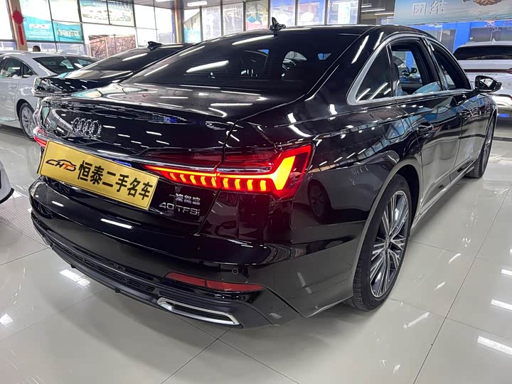 Фото 8 - Audi A6L