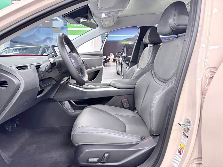 Фото 3 - XPeng Mona M03