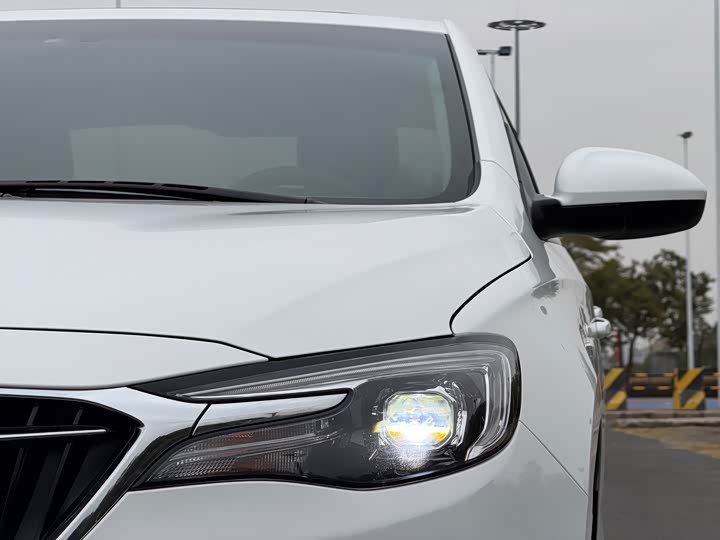 Фото 4 - Buick Excelle GT