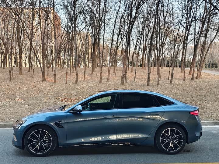 Фото 3 - BYD Seal