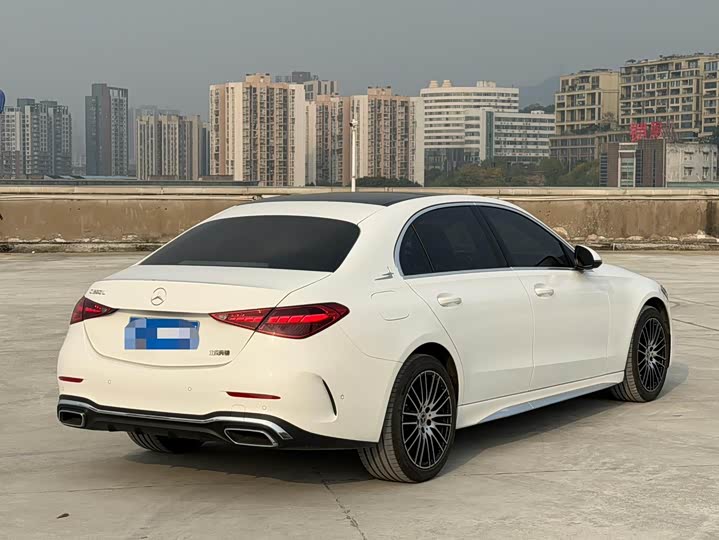 Фото 4 - Mercedes-Benz C-Class