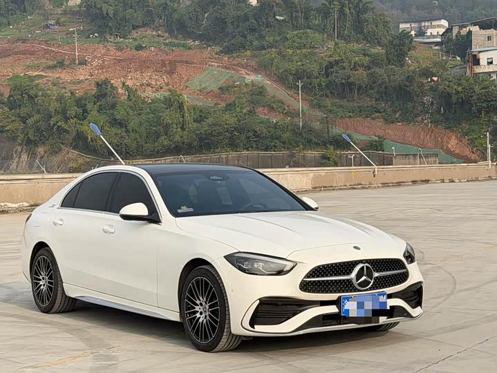 Фото 6 - Mercedes-Benz C-Class