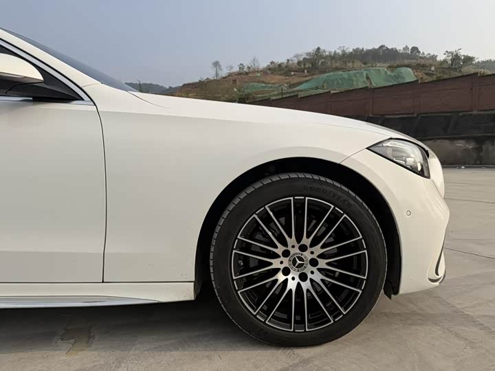 Фото 8 - Mercedes-Benz C-Class