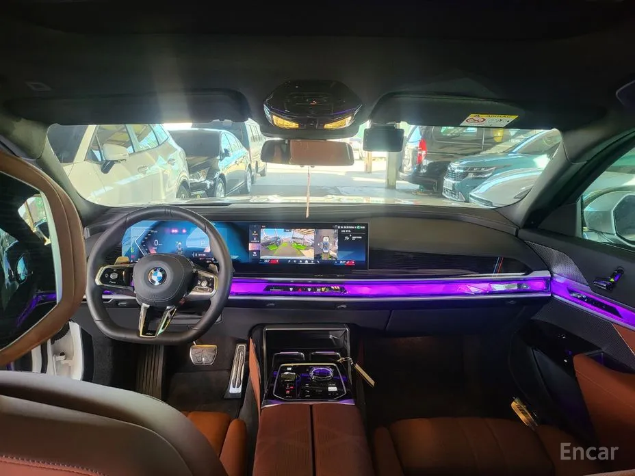 Фото 14 - BMW 7 Series