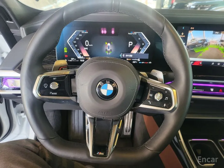 Фото 15 - BMW 7 Series