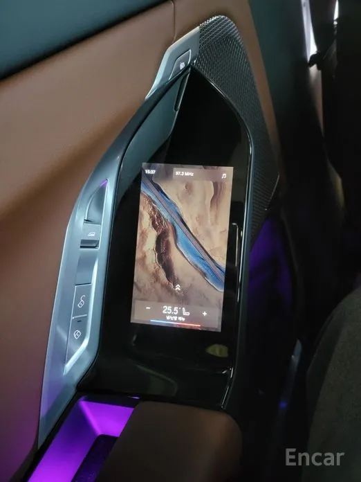 Фото 19 - BMW 7 Series