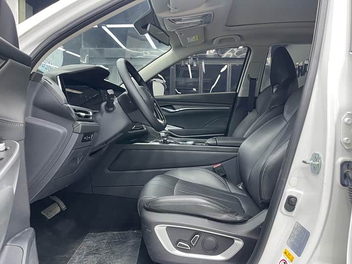 Фото 8 - Changan CS75 Plus