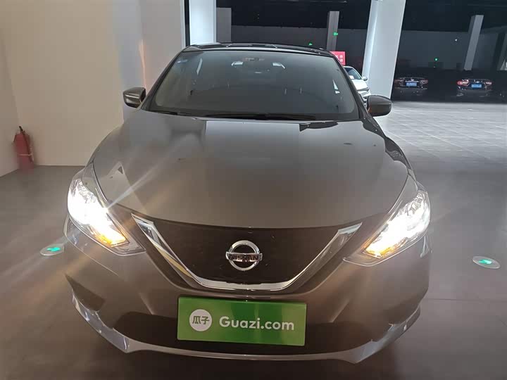 Фото 3 - Nissan Sylphy