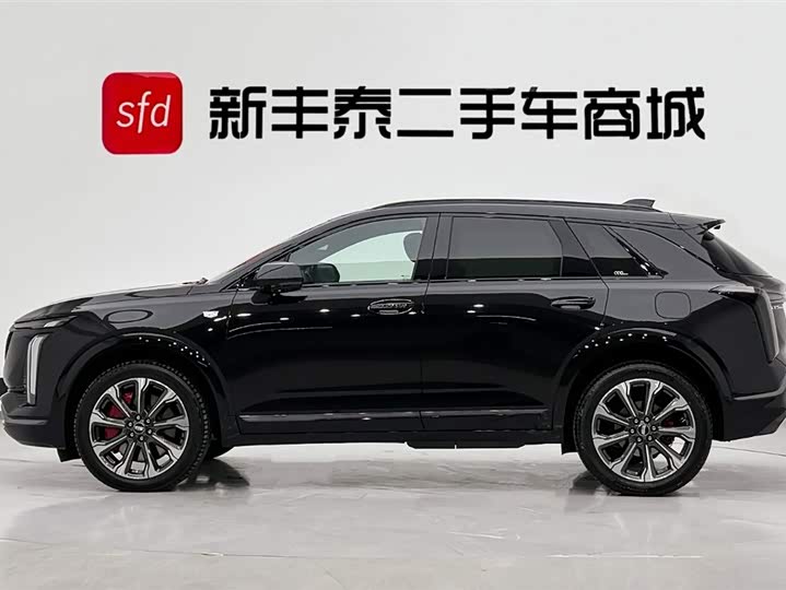 Фото 4 - Cadillac XT5