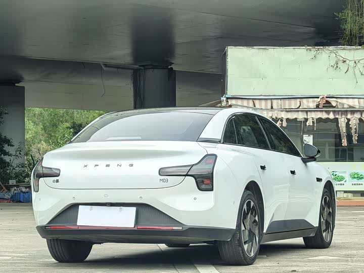 Фото 7 - XPeng Mona M03