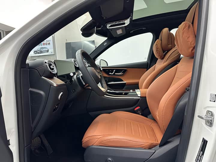 Фото 9 - Mercedes-Benz GLC-Class